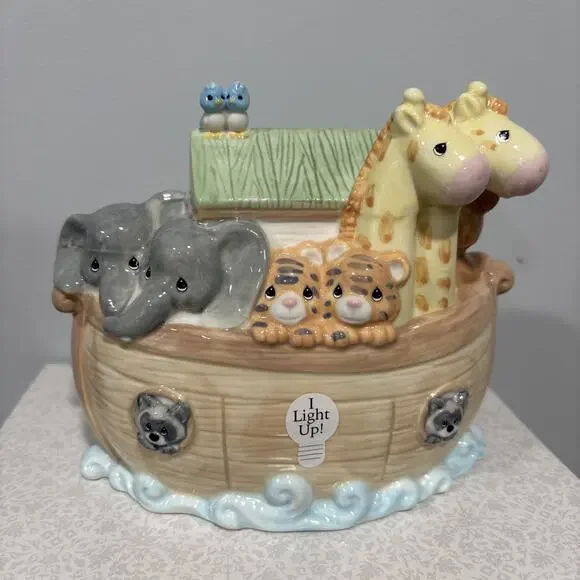 2017 Precious Moments Noah's Ark LED Ceramic Nighlight Bible Religious Gift NEW - Picture 2 of 9